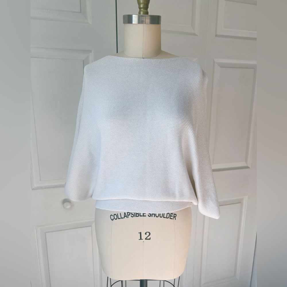 Uniqlo 3D Knit Cotton Dolman 3/4 Sleeve Sweater in Off White